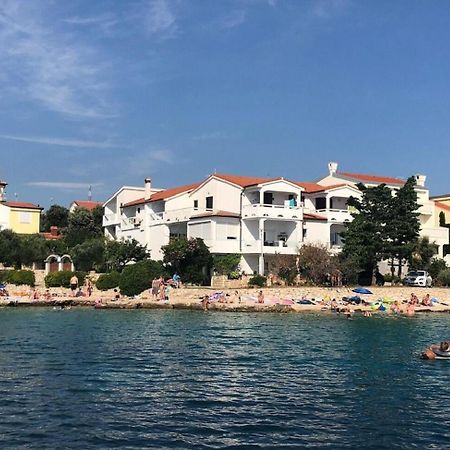Apartments Milja - 10 M From Sea Mandre Exteriér fotografie